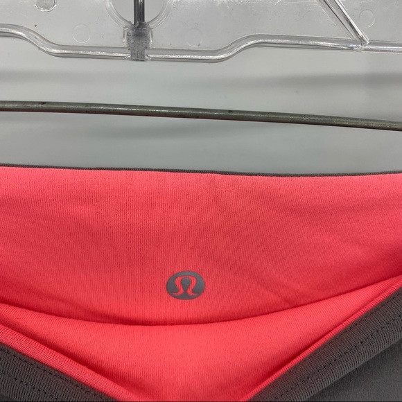 Lululemon Grey Reversible Wunder Under Leggings 10 - Picture 7 of 9